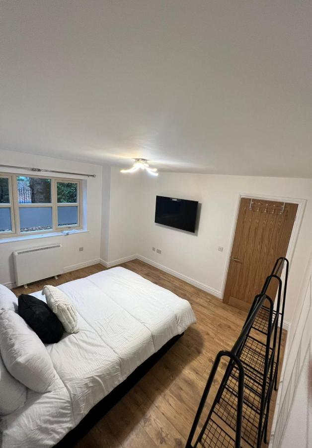The Court Apartment Liverpool Exterior photo